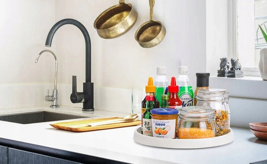 Organizer obrotowy antypoślizgowy do kuchni 360°, biało-szary